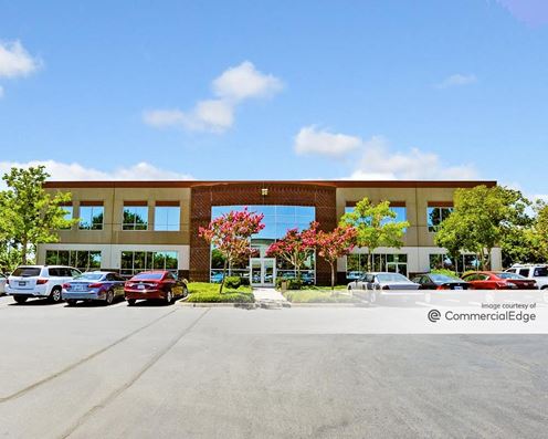 Del Paso Corporate Center