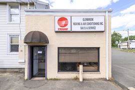 36 Larkin St