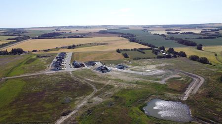 Photo of commercial space at Metcalf Way in Lacombe
