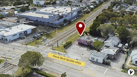 Retail space for Rent at 200 Davie Boulevard in Fort Lauderdale