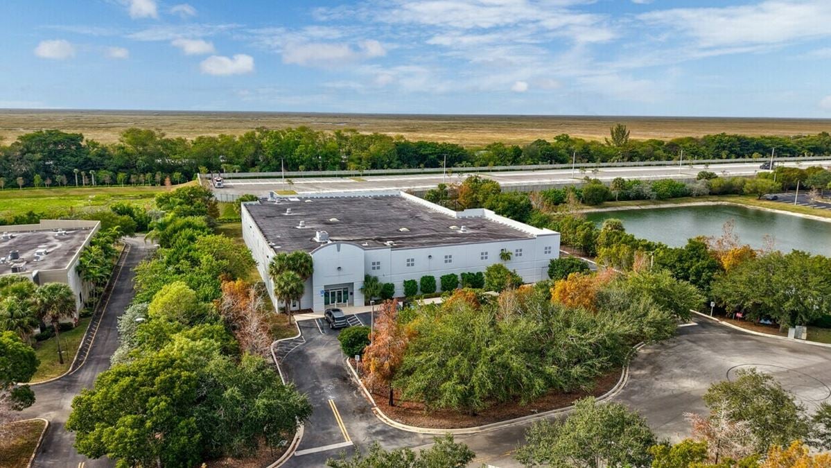 Freestanding Warehouse Building