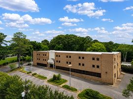 3815 Interstate Ct