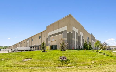 Hazelwood Tradeport Building 6