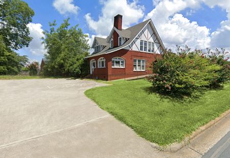 Photo of commercial space at 2415 E Main Street in Lincolnton
