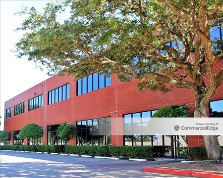 Office space for Rent at 555 Gemini Street in Houston