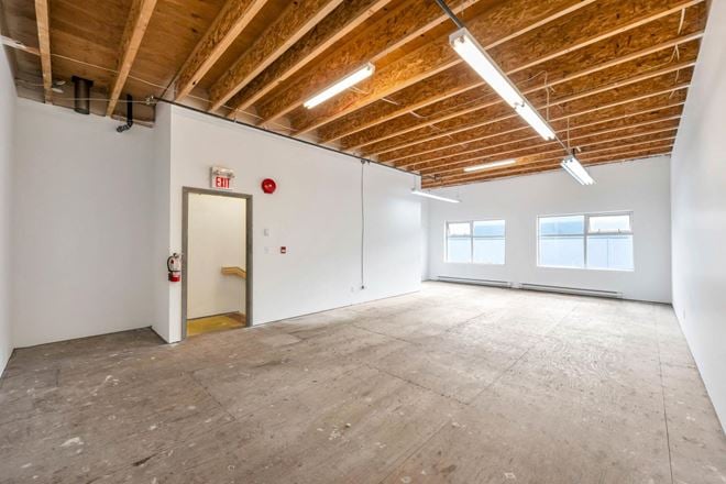 #165 - 15100 Knox Way