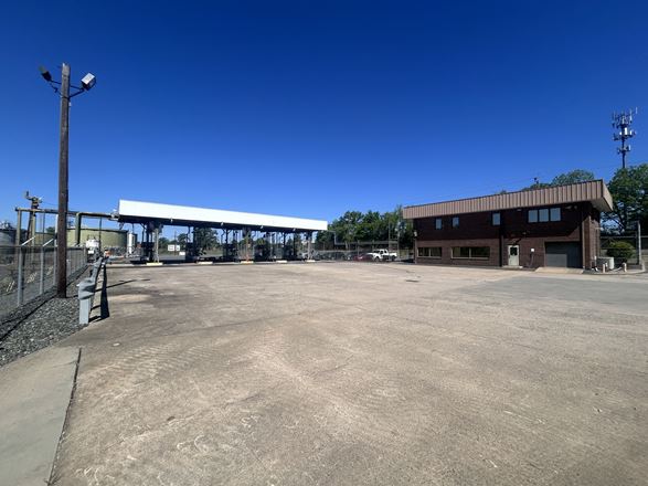 ±2.2-8.5 USABLE ACRES INDUSTRIAL OUTDOOR STORAGE OPPORTUNITY