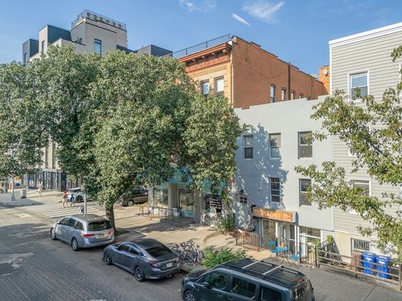 306-308 Graham Avenue