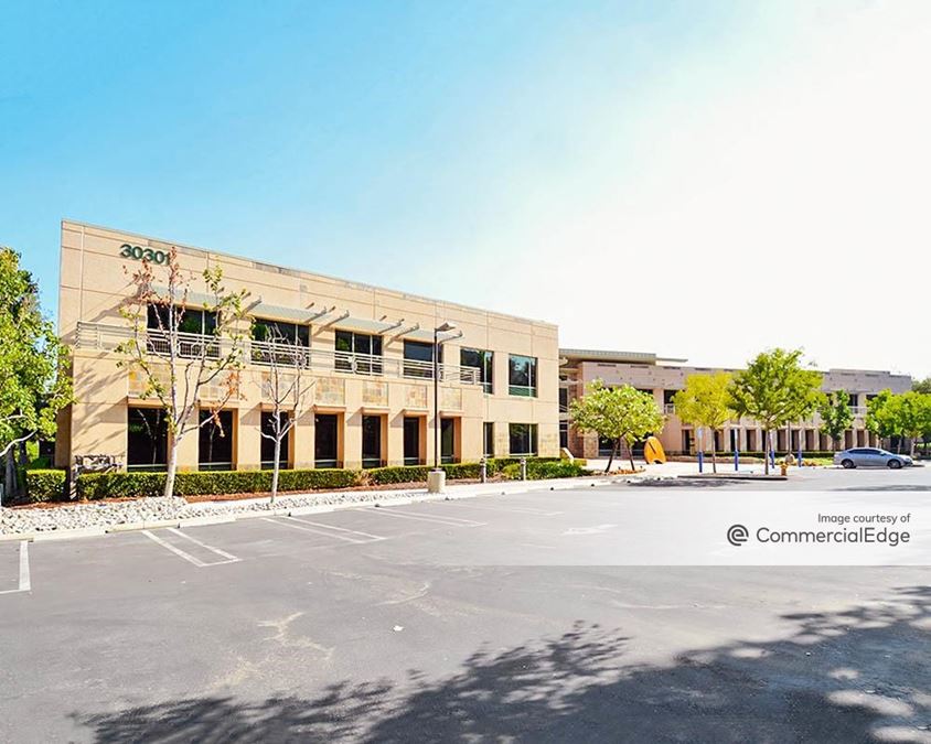 30301 Agoura Road, Agoura Hills, CA 91301