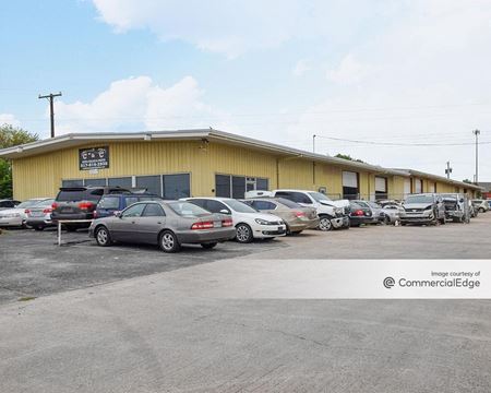 Industrial space for Sale at 1115 E Kennedale Pky in Kennedale