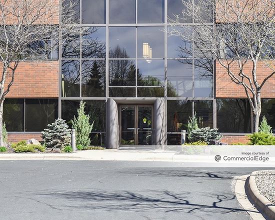 Long Lake Executive Center