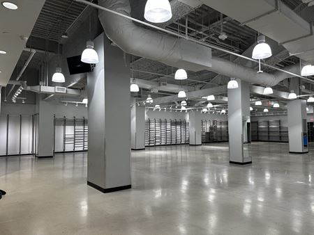 C205     Space Photo Gallery 7