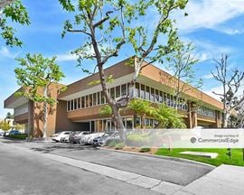 1000 Quail Street