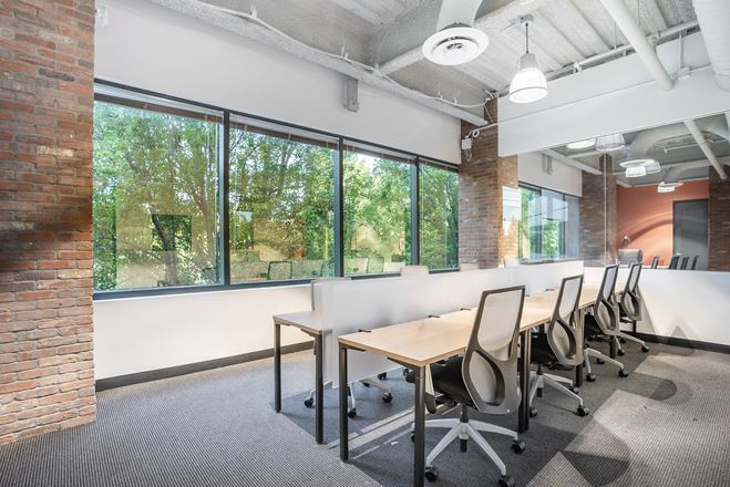 CA, Pleasanton - Bernal Corporate Park