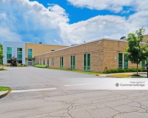800 Commonwealth Drive