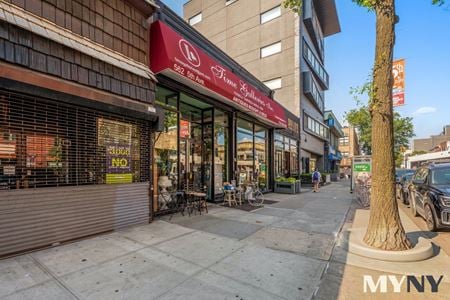 Retail space for Rent at 562 5th Ave in Brooklyn