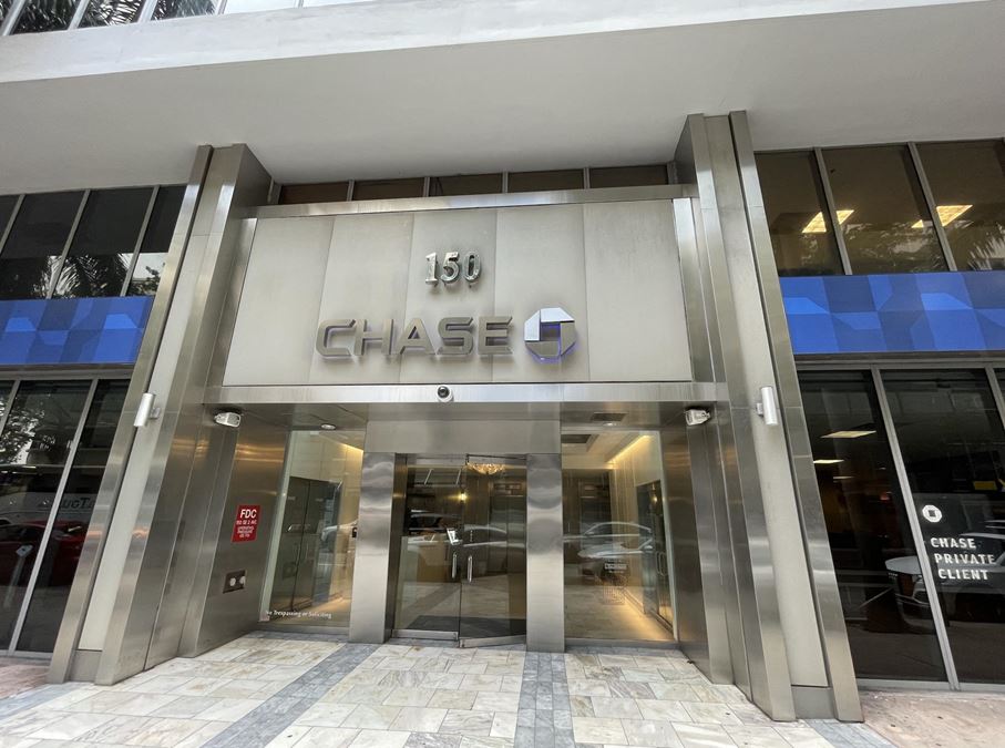 Chase Bank Building | Unit 704