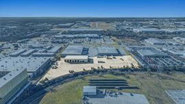 Sublease: Heavy-Duty Trucking Facility Near I-20 & I-30