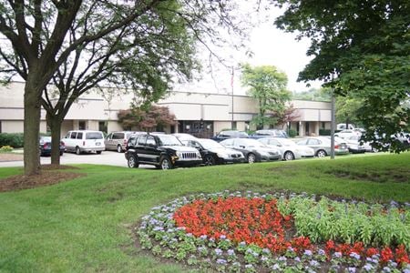 Office space for Rent at 33510 Schoolcraft Rd in Livonia