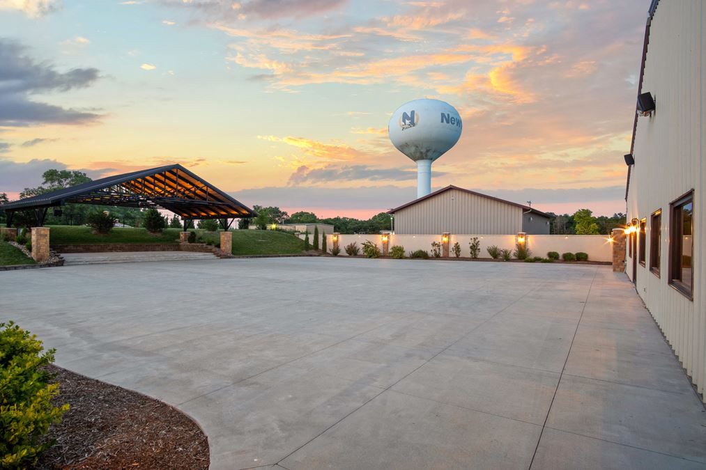 WILD PRAIRIE EVENT CENTER