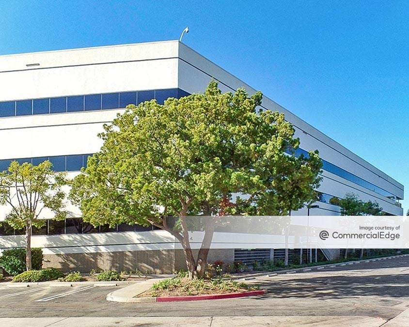 4060 Watson Plaza Drive 4060 Watson Plaza Drive Office Building