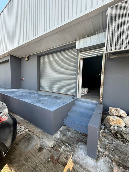 Industrial space for Rent at Calle 4, Zona Industrial Barrio Palmas in Cataño