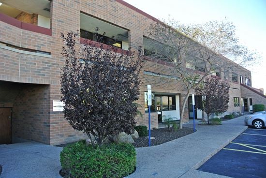 Petwin America Centre