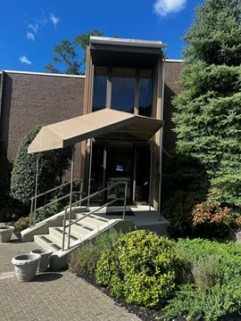 530 Saw Mill River Rd