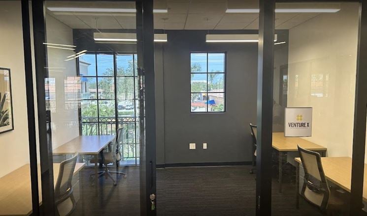 Venture X (Palm Beach Gardens) - Venture X Palm Beach Gardens-City Centre