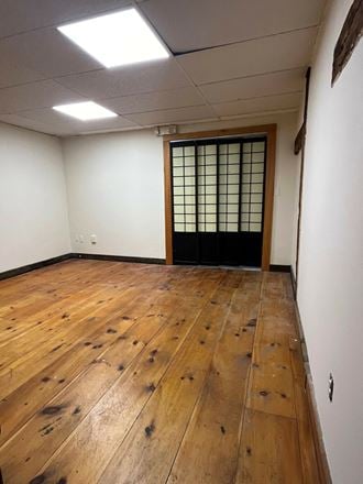 Office w/ Outdoor Storage Lot