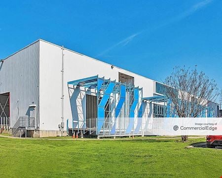 Industrial space for Rent at 979 Springdale Road in Austin