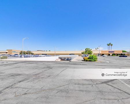 Commercial space for Rent at 2102 North Tustin Street in Orange