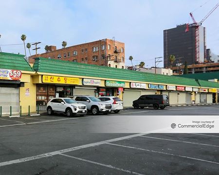 Photo of commercial space at 759 South Vermont Avenue in Los Angeles
