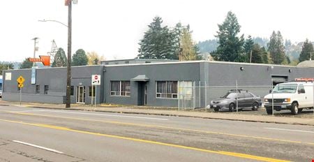 Industrial space for Rent at 2324 NE 82nd Ave in Portland