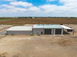 I-20 Frontage Facility w/Wash-Bay