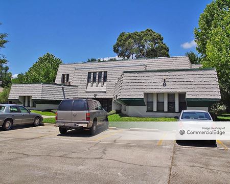 Office space for Rent at 200 Mariners Plaza Drive in Mandeville