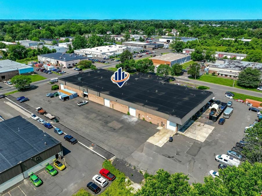 10,080± SF Industrial / Warehouse Space