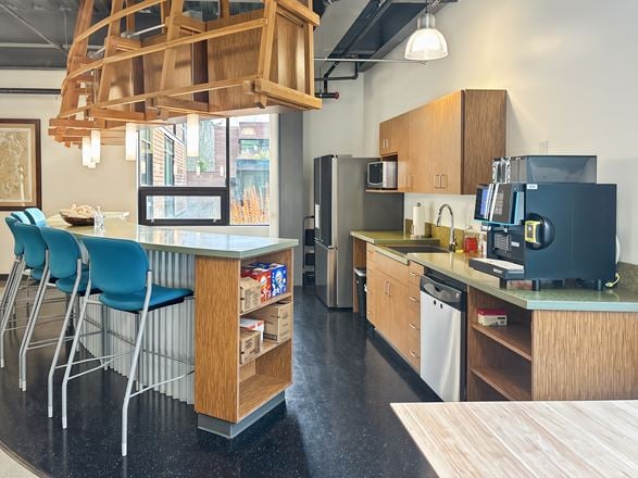 Regus - Bainbridge - Ravine Ln