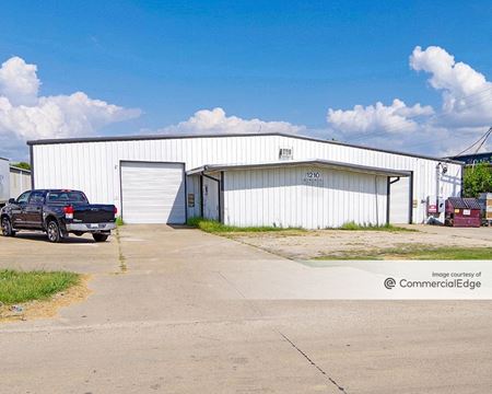 1210 Industrial Drive - Royse City