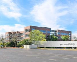 Bluemound Office Plaza