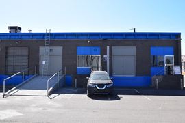 Warehouse with heavy power!