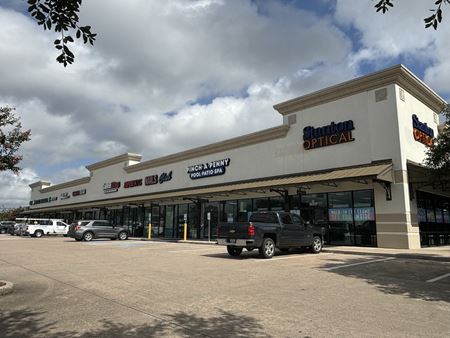 Retail space for Rent at NWC Spencer Hwy & East Blvd in Deer Park
