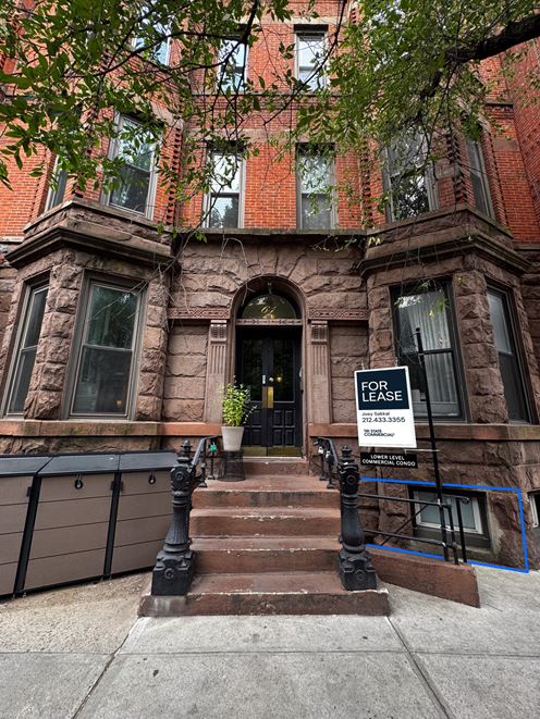 600 SF | 64 7th Avenue | Vanilla Box Office Space with Private Entrance for Lease