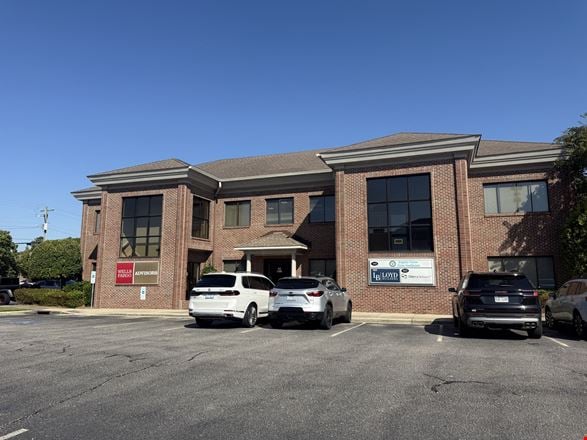 3,000 SF 2nd Floor Office Along Raeford Rd