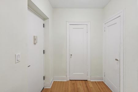 FAD-012  Space Photo Gallery 9