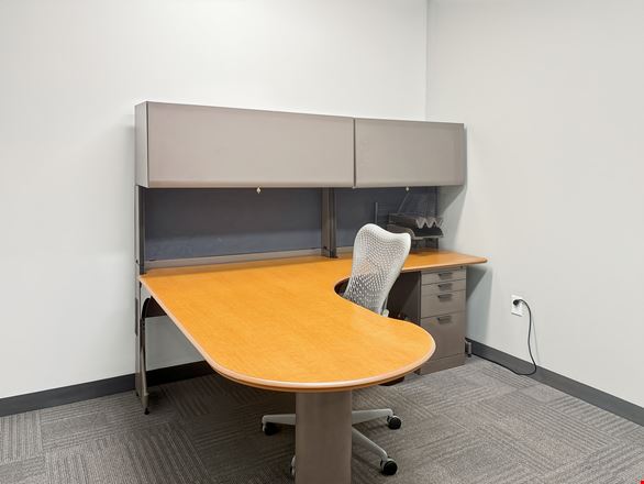 Regus - Yardley - W College Avenue
