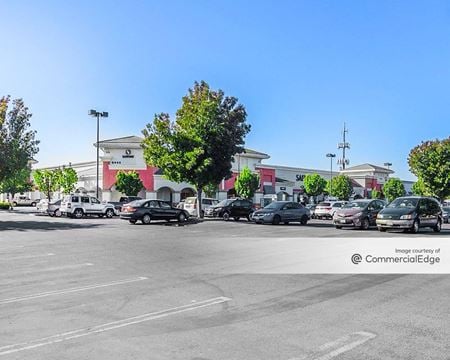 Retail space for Rent at 6445 Pacific Avenue in Stockton