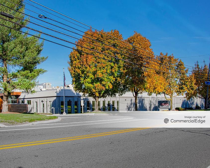 394 Elizabeth Avenue, Somerset, NJ 08873