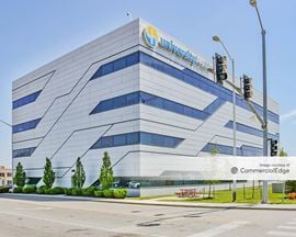 University Health - 2101 Charlotte Street