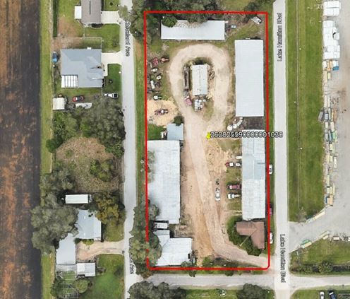 12,450 SF Commercial Property | Office, Garages & Pole Barns | Winter Haven
